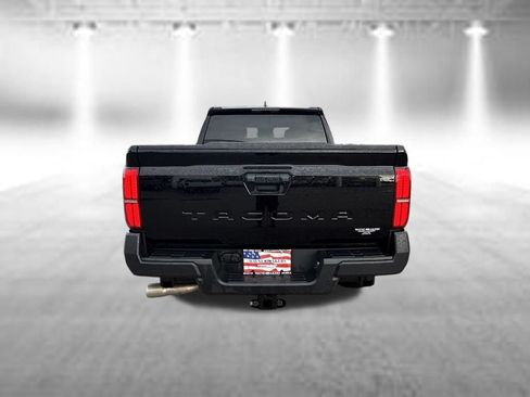 Used 2025 Toyota Tacoma SR RWD image 5