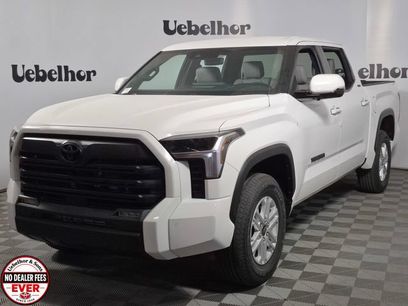 New 2026 Toyota Tundra SR5 w/ SR5 Premium Package