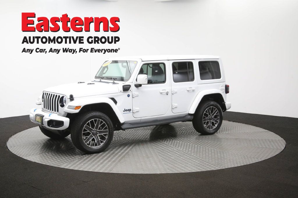 Used 2023 Jeep Wrangler Unlimited Sahara AWD/4WD image 60
