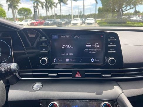 Used 2022 Hyundai Elantra SEL w/ Convenience Package image 31