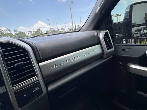 Used 2021 Ford F250 Lariat w/ Chrome Package AWD/4WD image 51