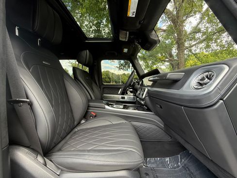 Used 2025 Mercedes-Benz G 63 AMG 4MATIC image 22