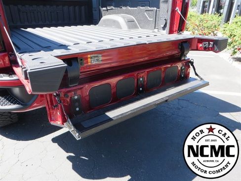 Used 2024 GMC Sierra 2500 Denali w/ Denali Reserve Package image 24