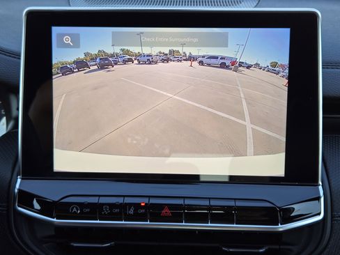 New 2026 Jeep Compass Latitude AWD/4WD image 14