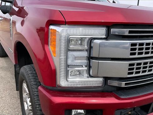 Used 2017 Ford F250 Platinum w/ Platinum Ultimate Package AWD/4WD image 36