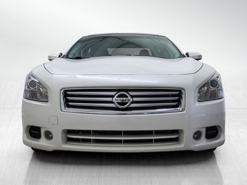 Used 2014 Nissan Maxima 3.5 SV w/ Premium Package image 2