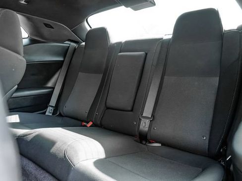 Used 2016 Dodge Challenger R/T Scat Pack RWD image 37