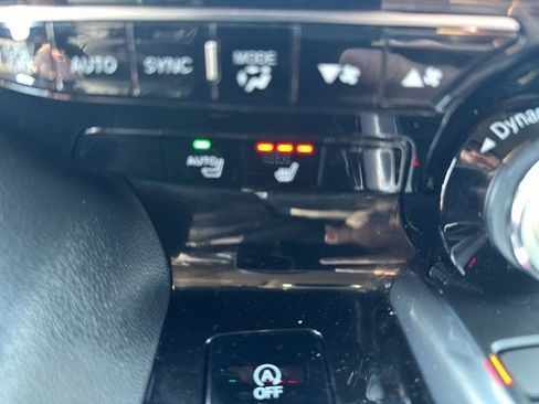 Used 2023 Acura MDX SH-AWD image 12