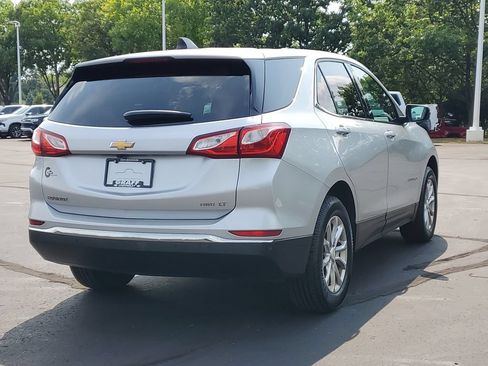 Used 2018 Chevrolet Equinox LT AWD/4WD image 3