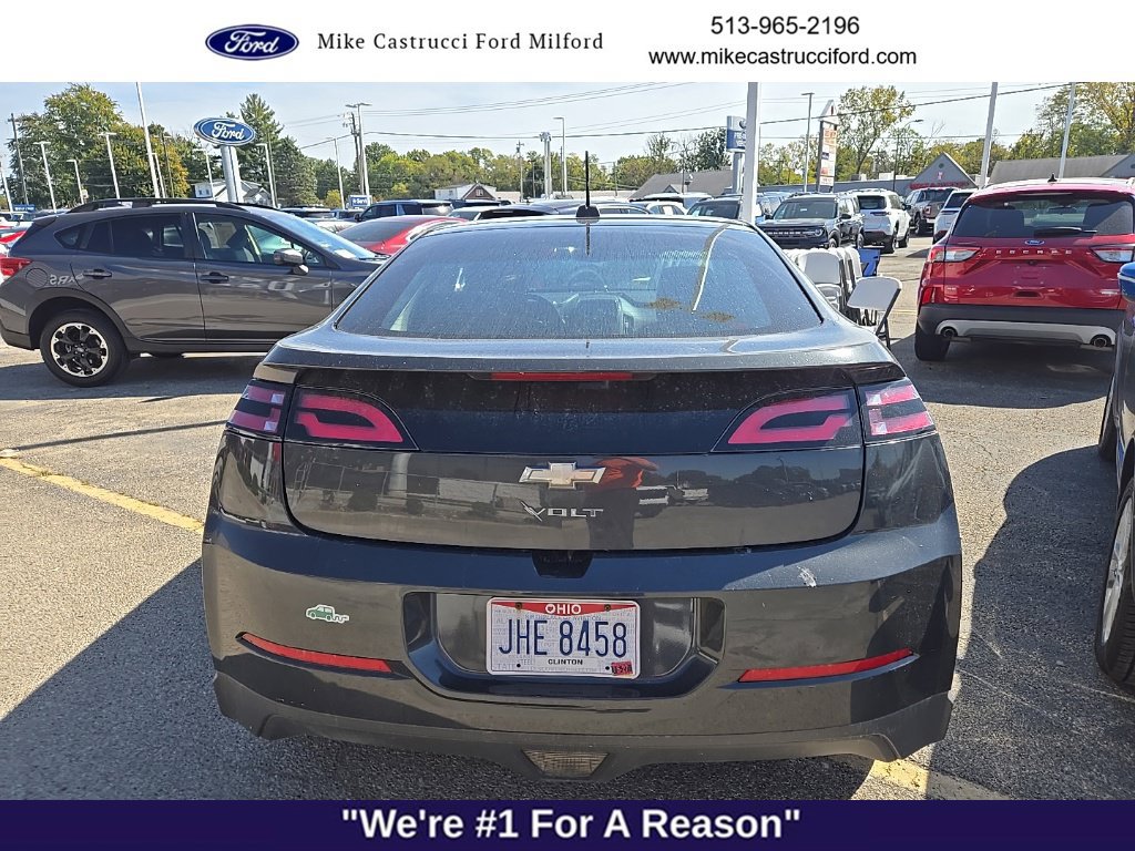 Used 2015 Chevrolet Volt FWD image 5