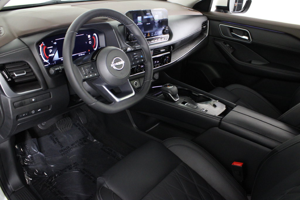 Certified 2023 Nissan Rogue Platinum FWD image 20