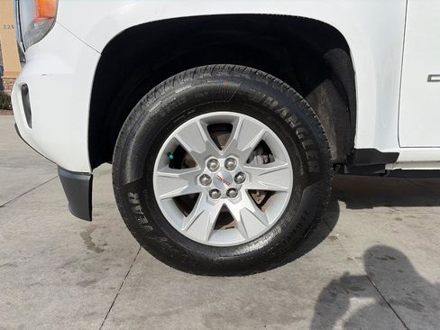 Used 2018 GMC Canyon SLE w/ SLE Convenience Package image 23