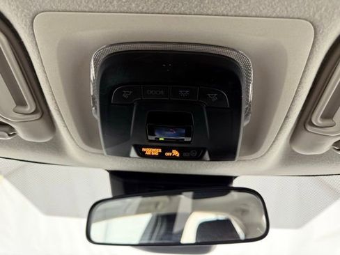 Used 2024 Toyota Corolla LE image 38