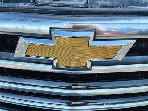 Used 2024 Chevrolet Silverado 1500 High Country w/ High Country Premium Package AWD/4WD image 32