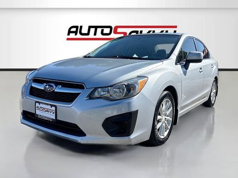 Used 2014 Subaru Impreza 2.0i Premium w/ All-Weather Package w/CVT AWD/4WD image 3