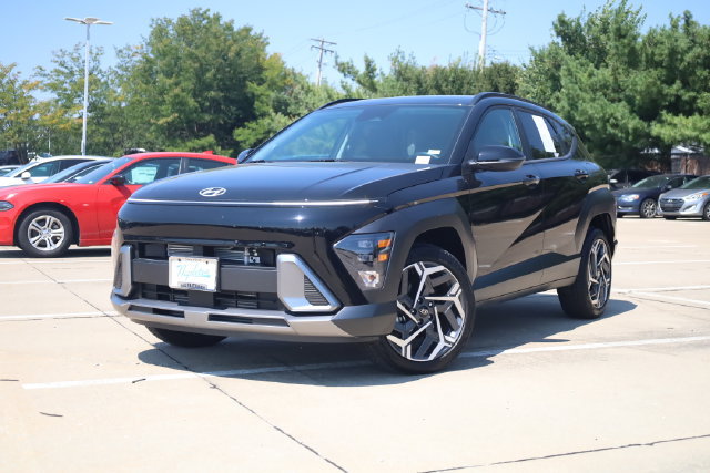 Used 2026 Hyundai Kona SEL Premium AWD/4WD image 2