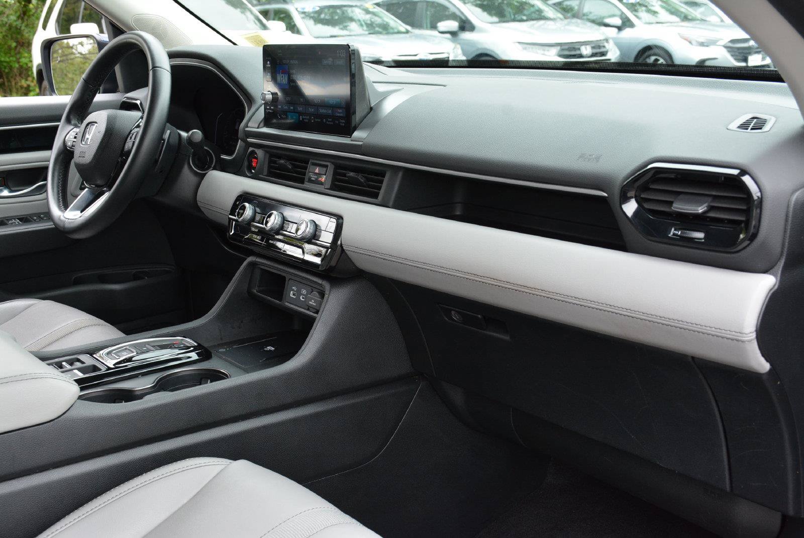 Used 2023 Honda Pilot EX-L image 21
