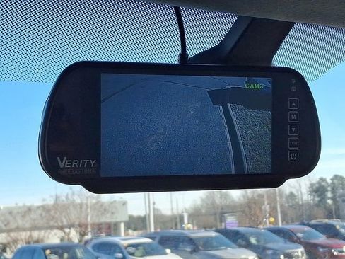 Used 2023 Ford F650 2WD Regular Cab Super Duty image 16