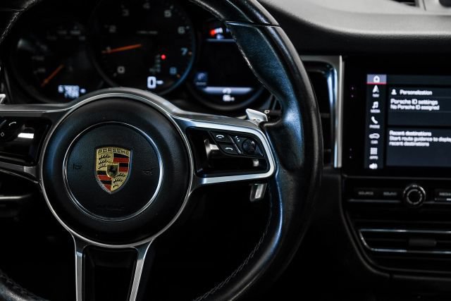 Used 2020 Porsche Macan AWD/4WD image 20