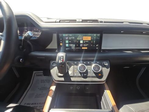 Used 2020 Land Rover Defender 110 HSE AWD/4WD image 11