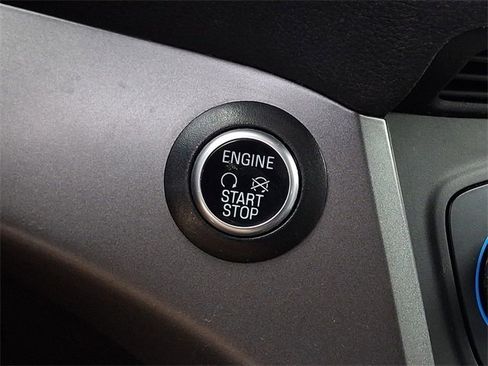 Used 2019 Ford Escape SE image 22