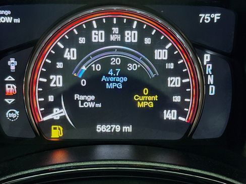 Used 2024 Dodge Durango GT RWD image 8