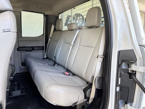 Used 2019 Ford F250 XL w/ Power Equipment Group image 21