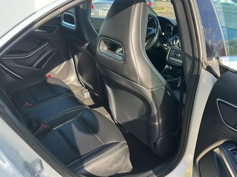 Used 2018 Mercedes-Benz CLA 250 4MATIC w/ Premium Package image 13