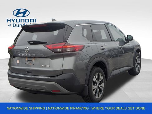 Used 2021 Nissan Rogue SV image 7