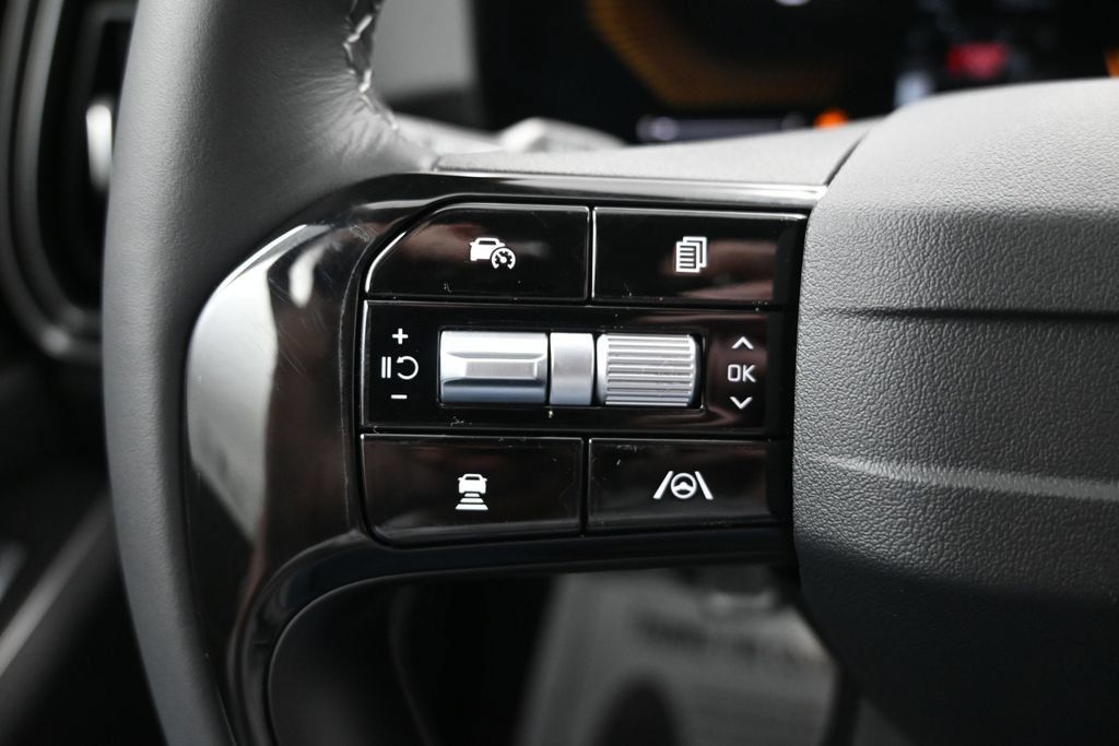 Certified 2026 Kia Sorento S AWD/4WD image 26