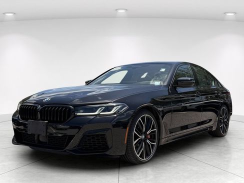 Certified 2023 BMW M550i xDrive w/ Executive Package AWD/4WD image 7