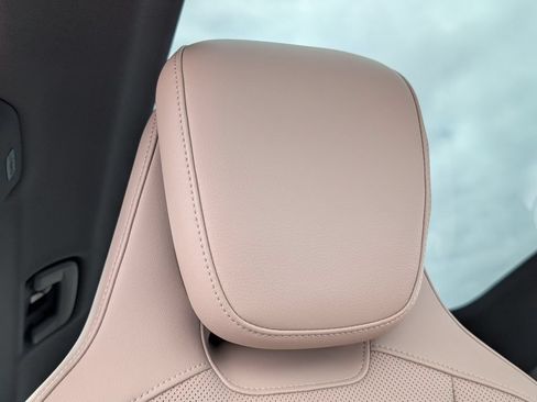 Certified 2024 Porsche Taycan RWD image 18