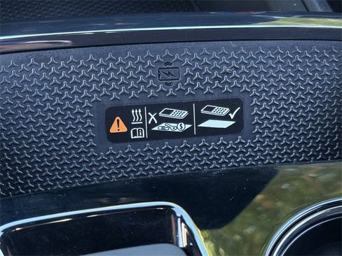 Certified 2025 Chevrolet Equinox RS w/ Safety and Technology Package image 17