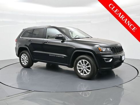 Used 2022 Jeep Grand Cherokee Laredo X image 5