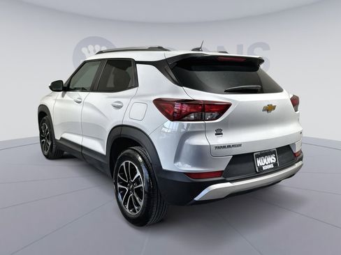 Used 2024 Chevrolet TrailBlazer LT image 4