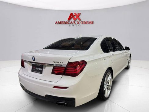 Used 2014 BMW 750i image 6