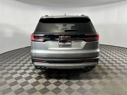 Used 2025 GMC Acadia Elevation image 9