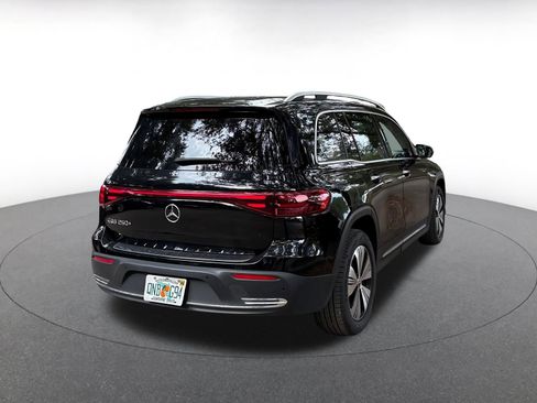 Used 2024 Mercedes-Benz EQB 250+ image 7