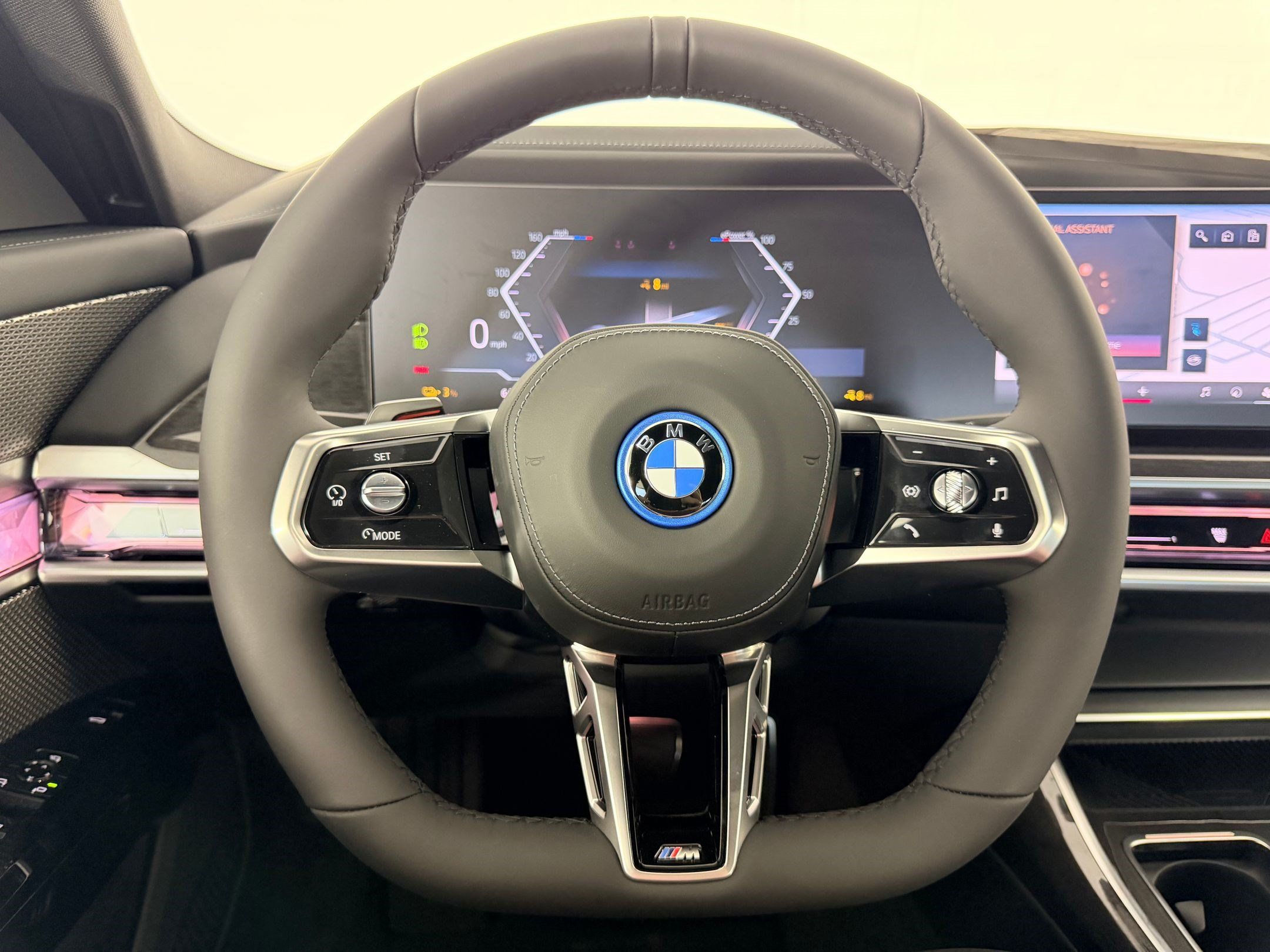 Used 2026 BMW i7 xDrive60 AWD/4WD image 14
