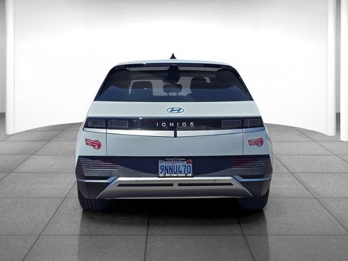 Certified 2024 Hyundai Ioniq 5 SEL RWD image 5
