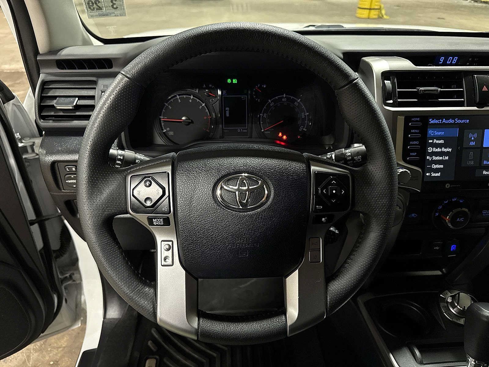 Certified 2024 Toyota 4Runner SR5 AWD/4WD image 18