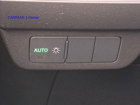 Used 2022 Audi Q4 e-tron Premium Plus image 27