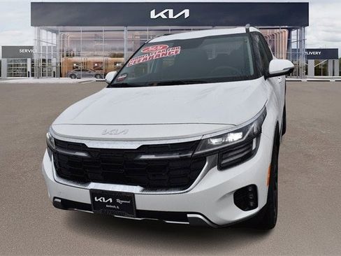 New 2026 Kia Seltos SX w/ SX Sunroof Package image 8