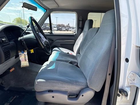 Used 1997 Ford F250 2WD Crew Cab Heavy Duty image 4