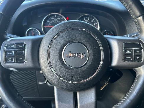 Used 2017 Jeep Wrangler Unlimited Sport AWD/4WD image 21