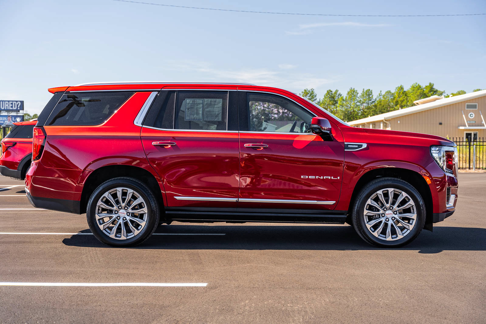 Used 2023 GMC Yukon Denali w/ Max Trailering Package AWD/4WD image 9