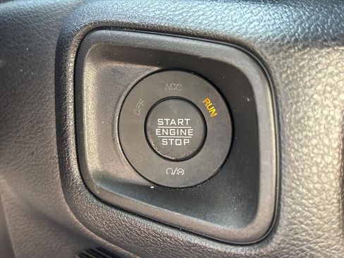Used 2024 Jeep Wrangler Unlimited Sport AWD/4WD image 40
