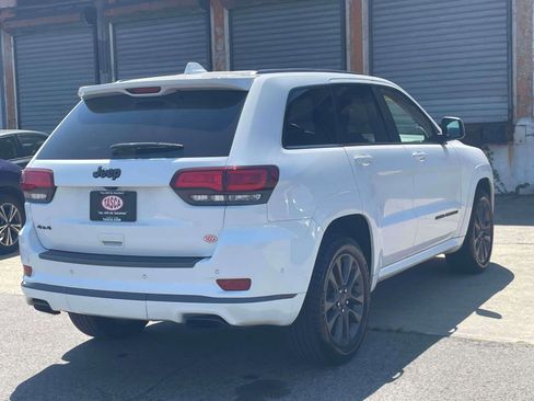 Used 2019 Jeep Grand Cherokee High Altitude AWD/4WD image 5