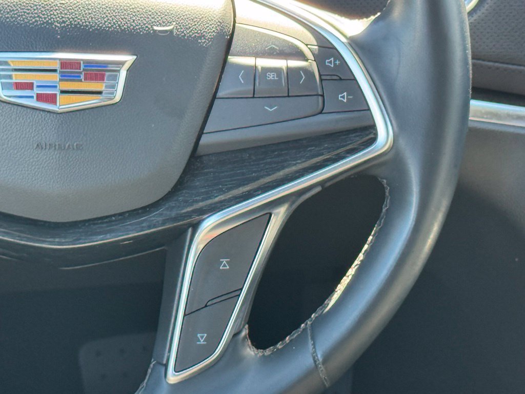 Certified 2025 Cadillac XT5 Premium Luxury FWD image 28