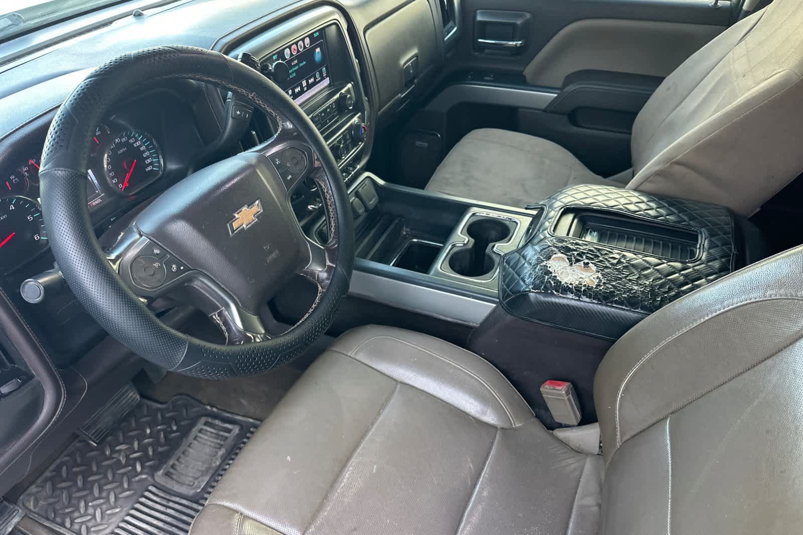 Used 2018 Chevrolet Silverado 1500 LTZ Z71 w/ LTZ Plus Package AWD/4WD image 14